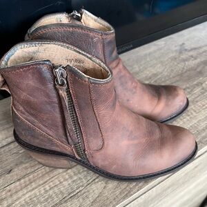 John Fluevog Adriana Hannah